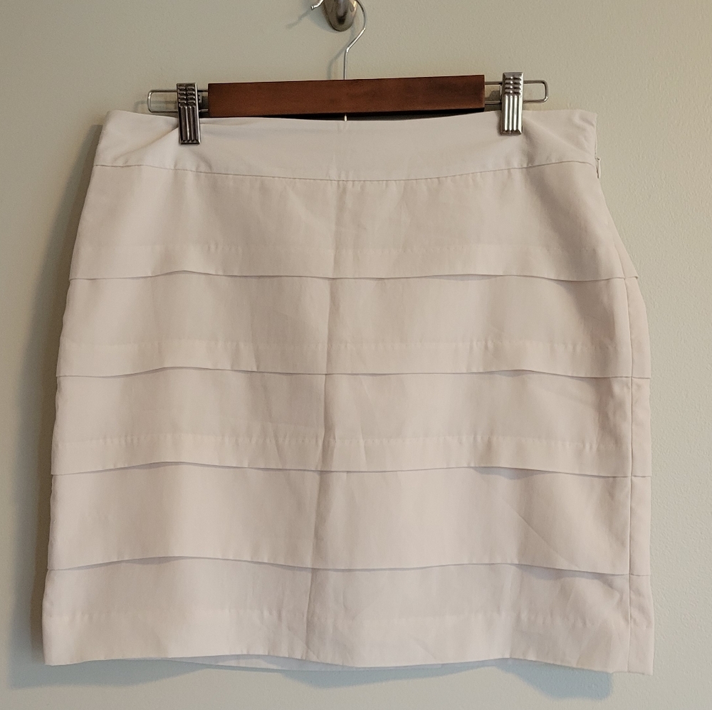 Ann Taylor LOFT Multi tiered Cream Skirt